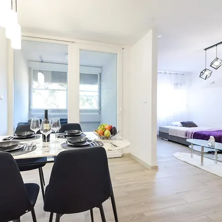Bubi Apartment